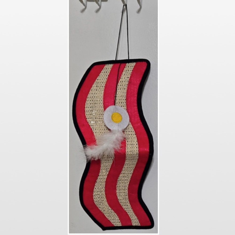 New Pet Cat Toy Scratcher Bacon Me Crazy Floor Door Mat Eggs Feather Catnip NWT